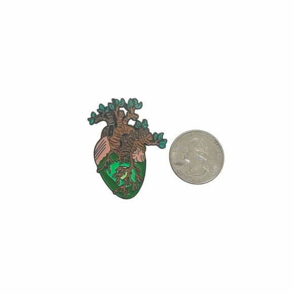 ✨Broch Organ Tree Of Life Heart Shape Enamel Pin Spooky Large Heart Brown New✨ - Picture 6 of 6